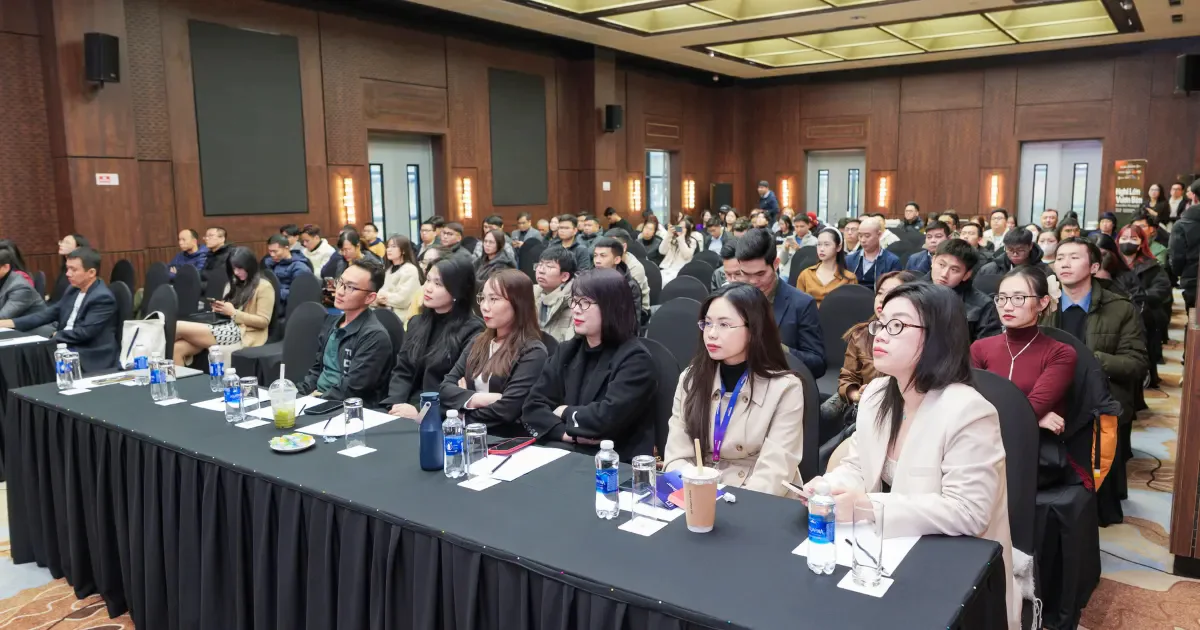 Guests at Airwallex VN Connect 2026 in Hanoi